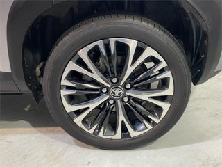 TOYOTA Yaris Cross 120H Style