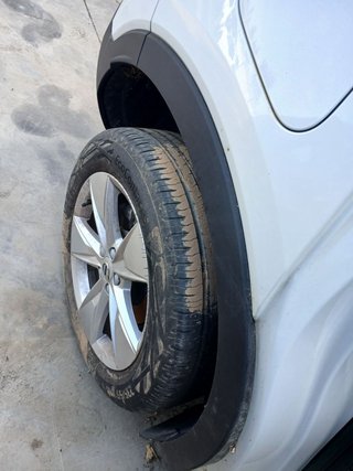 ALETIN TRASERO DERECHO Volvo XC40 (2017->)