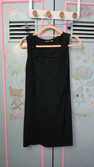 Lote 7 vestidos de fiesta y 1 mono