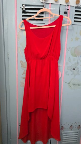 Lote 7 vestidos de fiesta y 1 mono