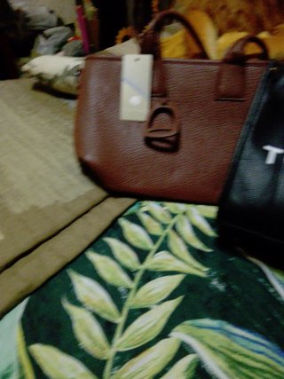 Due borse Marc Jacobs: nero e marrone