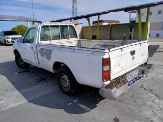 Nissan Navara 2004