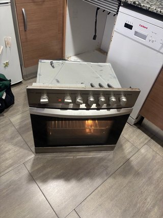 REPARACIÓN DE HORNOS, VITROCERÁMICAS Y ENCIMERAS