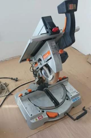 Ingletadora Legna SR 300 A2