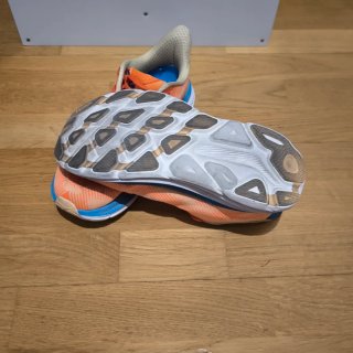 Zapatillas Hoka Clifton 9 Talla 42