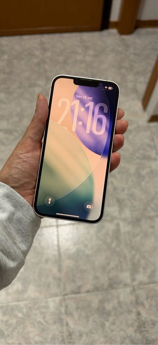 iPhone 13 128GB