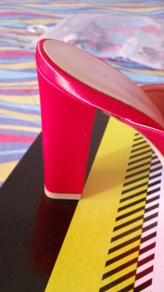 Nuovo By byblos donna rosse con fibbia  oro