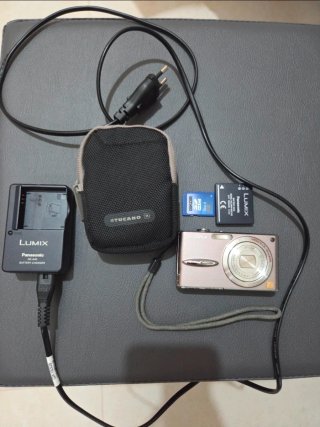 Fotocamera Digitale Panasonic Lumix DMC-FX