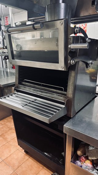Horno Pira Brasas con Mesa Soporte