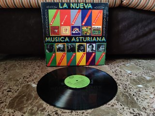 La Nueva Música Asturiana LP 1982