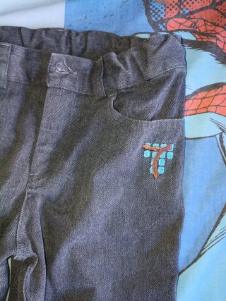Bermudas uniforme franciscanos T6