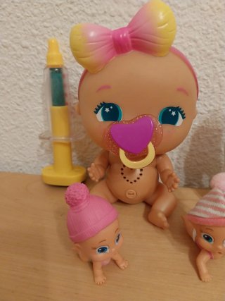 Lote de muñecos bebés