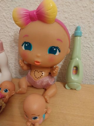 Lote de muñecos bebés