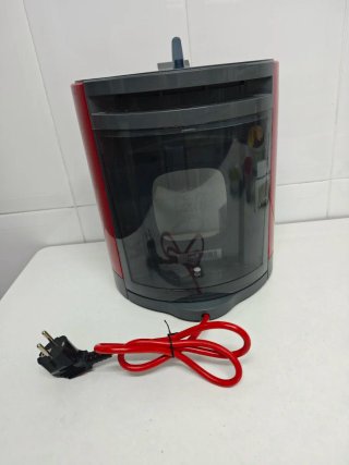 Cafetera Dolce Gusto Roja