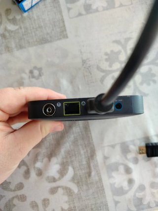 Sky Q Mini IP061-02-TT-ant Decoder