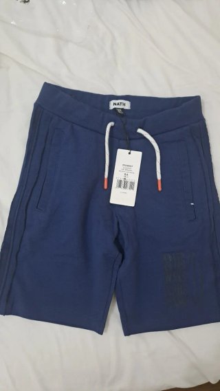 Bermuda punto azul marino Talla 8, marca Nath