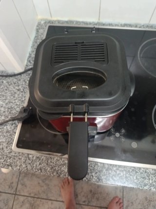 Freidora Thulos 1.5L Roja