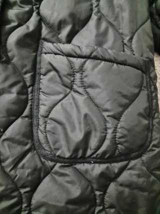 Chaqueta acolchada Bershka negra