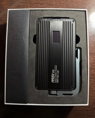Luz Video RGB IVISII G2 Batería 4300mAh