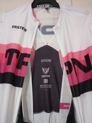 Equipación Ciclismo Faster