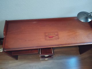 Escritorio madera cerezo