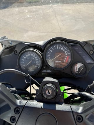Kawasaki ZZ-R 600 Verde/Blanco