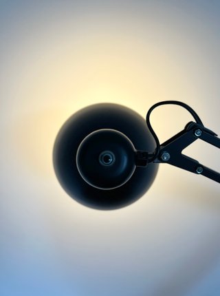 Lámpara flexo Luxo L-1 Negro