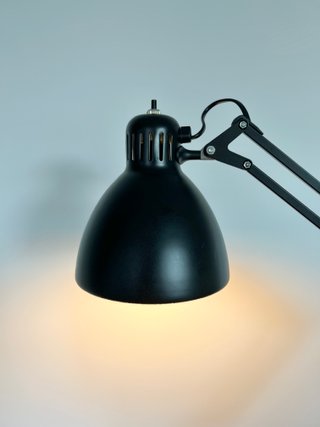 Lámpara flexo Luxo L-1 Negro