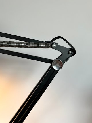 Lámpara flexo Luxo L-1 Negro
