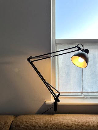 Lámpara flexo Luxo L-1 Negro