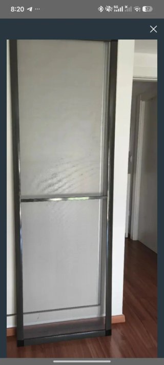 Mosquitera de puerta corredera