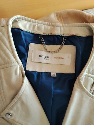 Chaqueta Formula Joven Beige Talla M
