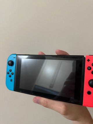 Nintendo Switch + custodie