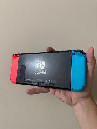 Nintendo Switch + custodie