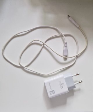 iPhone 14 Azul + Accesorios