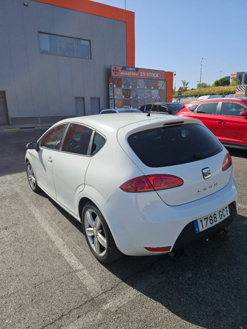 SEAT León 2.0 TDi Sport-up DSG 2008, foto 3