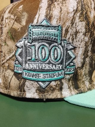 Gorra New Era 59Fifty Camuflaje y Teal Talla7.1/4