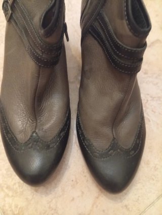 Botines de piel Martinelli negros y grises