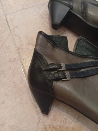 Botines de piel Martinelli negros y grises
