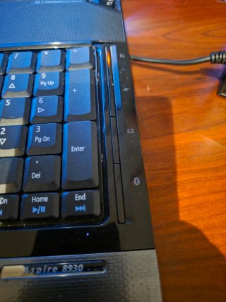 Acer Aspire 8930 - Pantalla 18.5