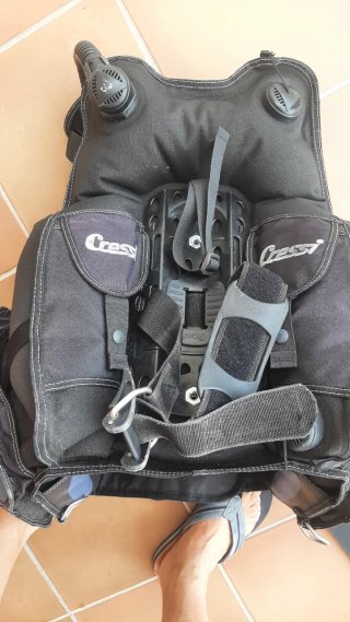 Chaqueta de buceo Cressi 114