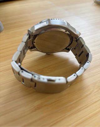 Reloj Guess W0479G2 Plata y Marrón