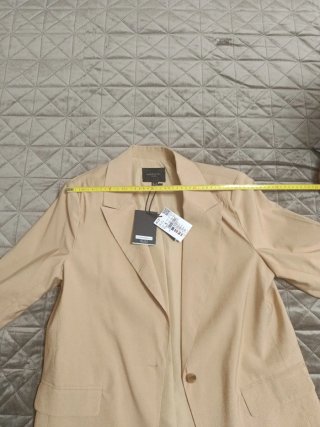 Chaqueta americana beige mujer
