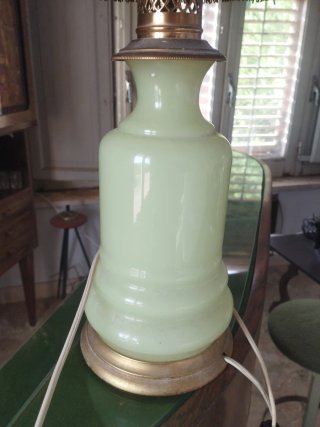 Lampada da tavolo giada e oro