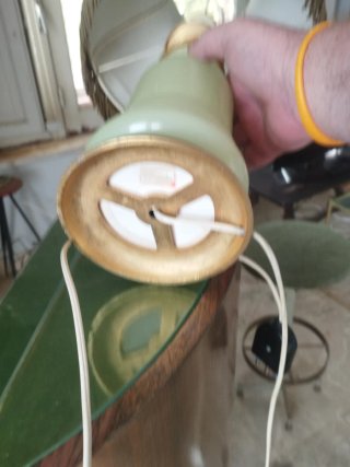 Lampada da tavolo giada e oro