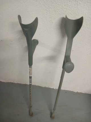 2 muletas
