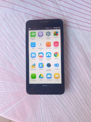 Alcatel OneTouch Pop 8GB Plata. Modelo como nuevo