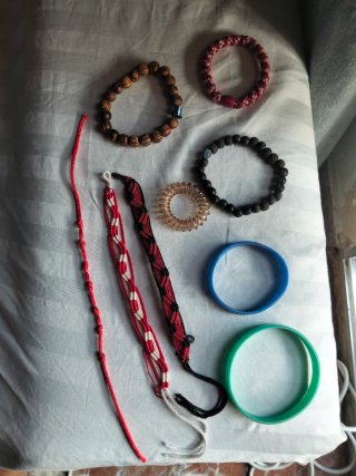 Set di bracciali e accessori