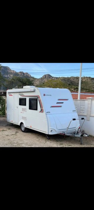 Caravana Sterckeman 390 CP como nueva