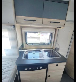 Caravana Sterckeman 390 CP como nueva